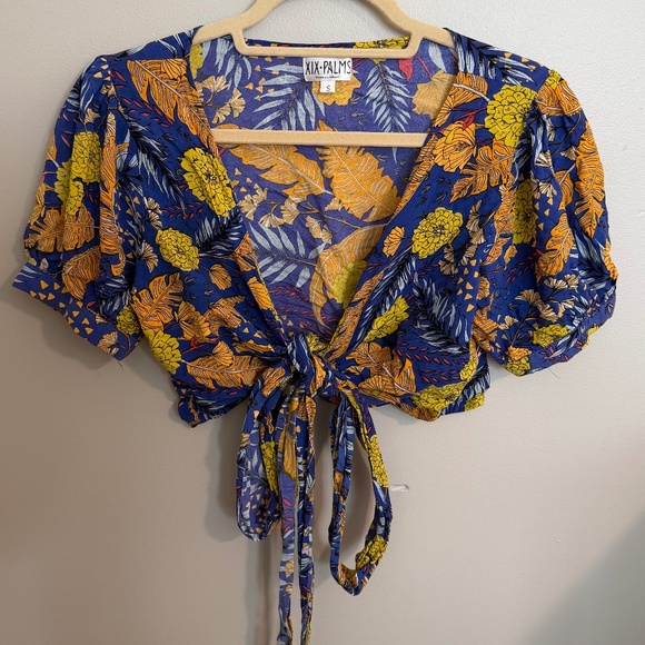 XIX Palms Honolulu Floral Wrap Blouse Size Small - Picture 2 of 10